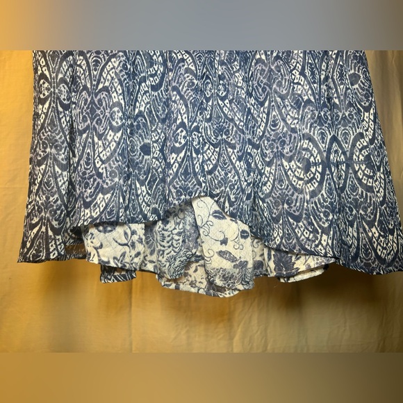 Converse One Star teen Blue and White Patterned Skirt - Picture 8 of 8